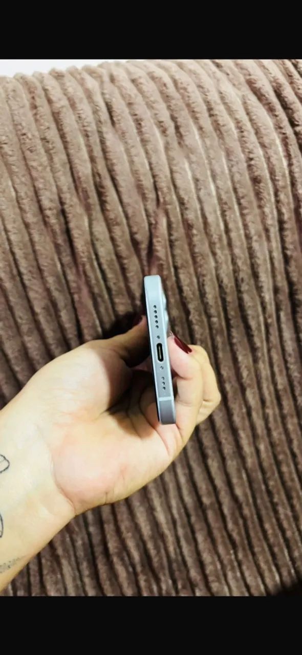 iPhone 15 - Foto 4