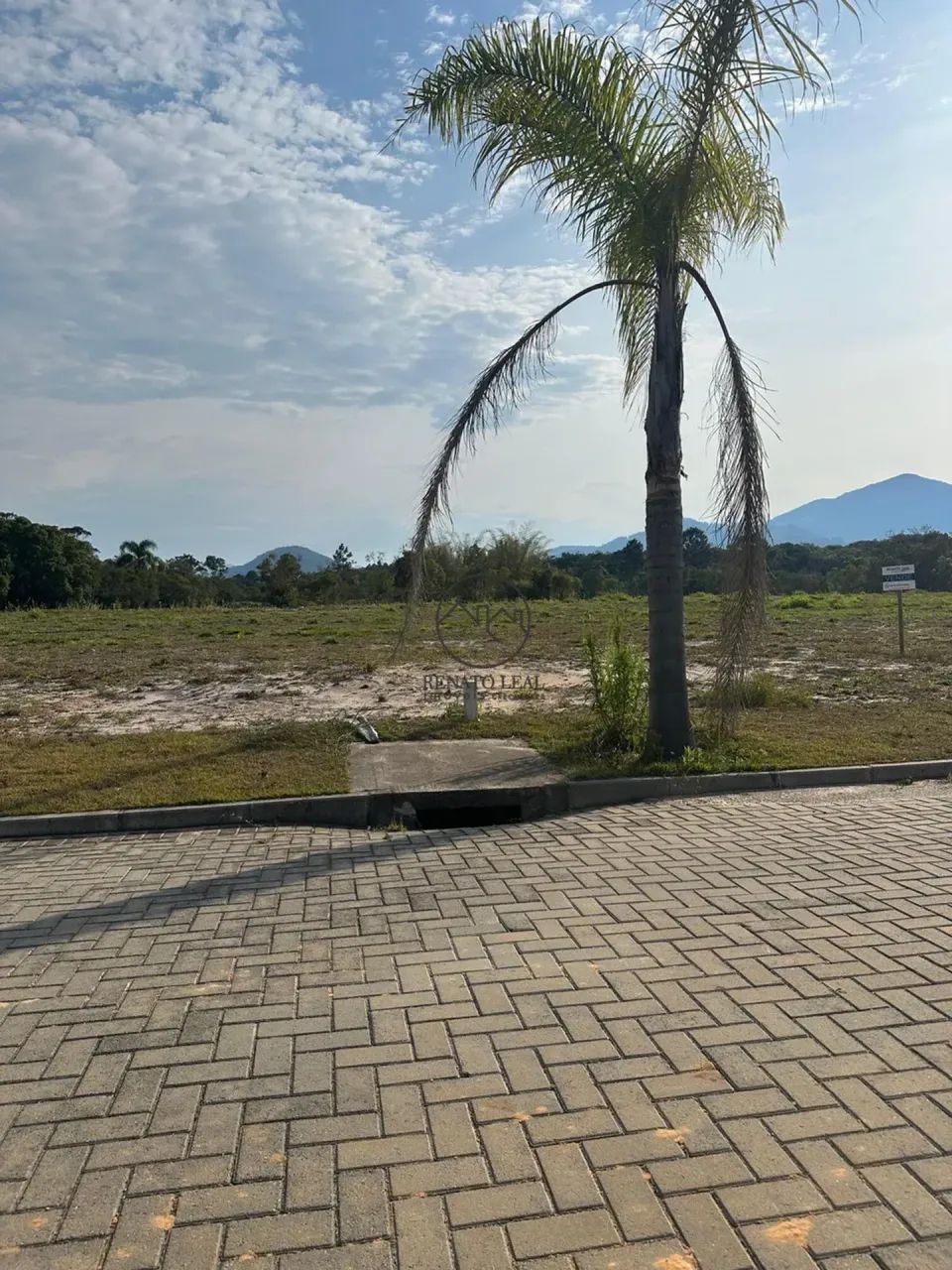 VENDE-SE TERRENO COM MATRÍCULA  CAMPO DUNA | GAROPABA/SC - Foto 3