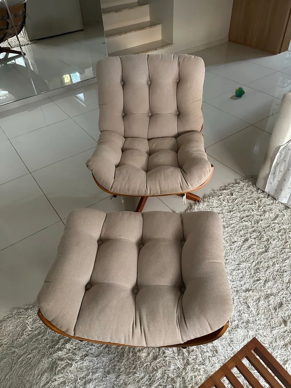 Poltrona costela com puff  - Foto 3