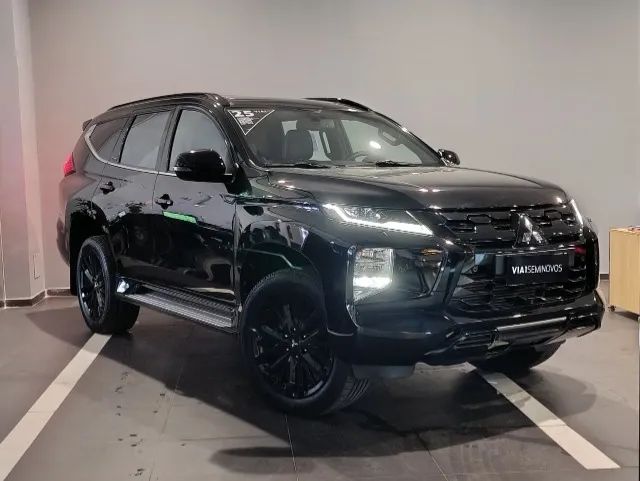 Mitsubishi Pajero 2025