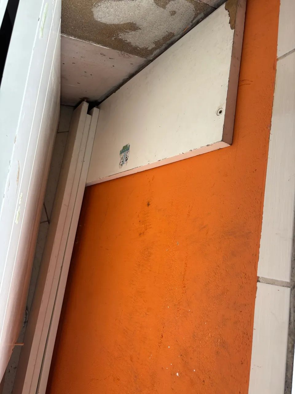 Vende-se cama de solteiro com cama auxiliar! - Foto 2