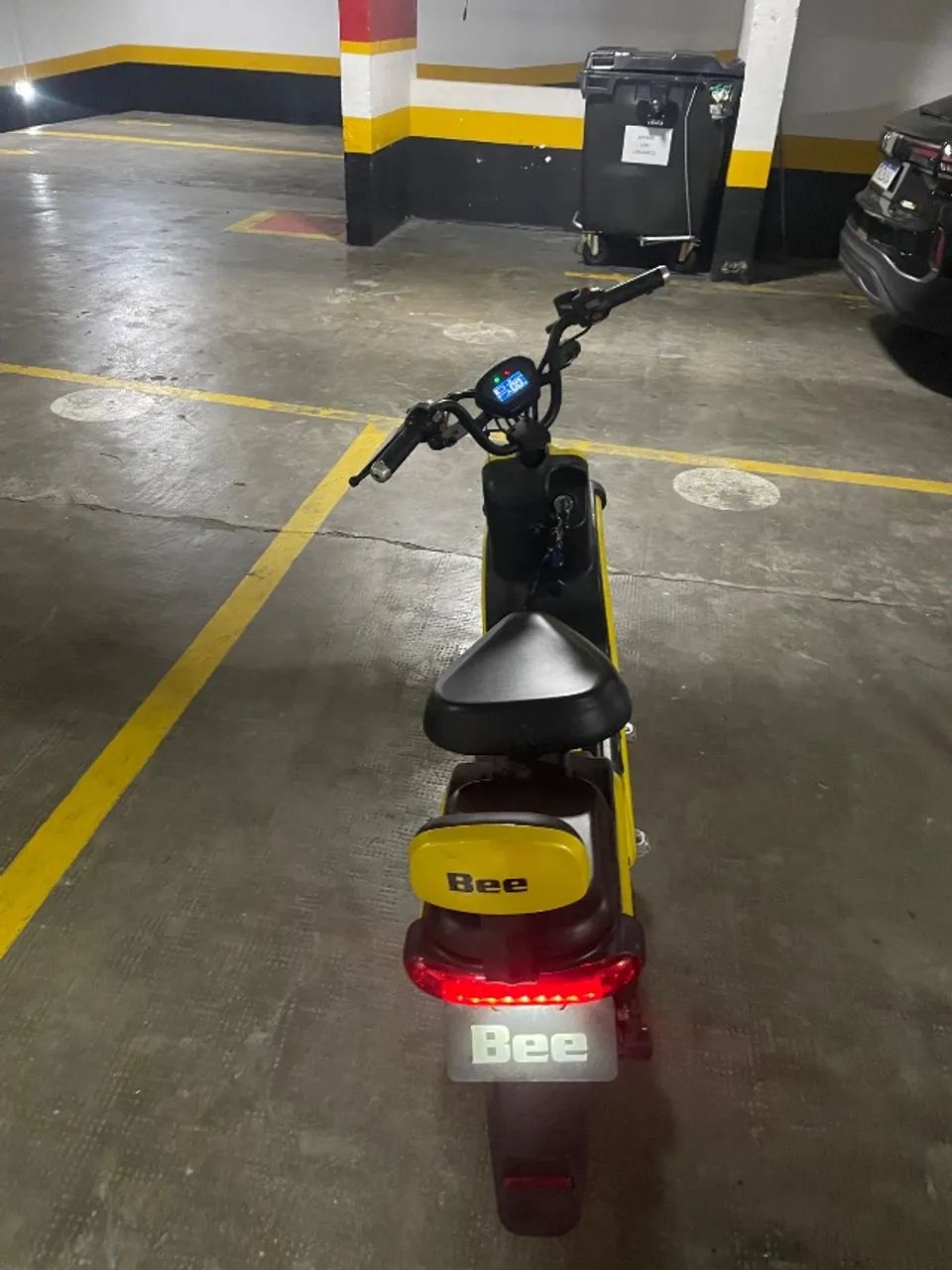 Scooter Elétrica Bee U1 