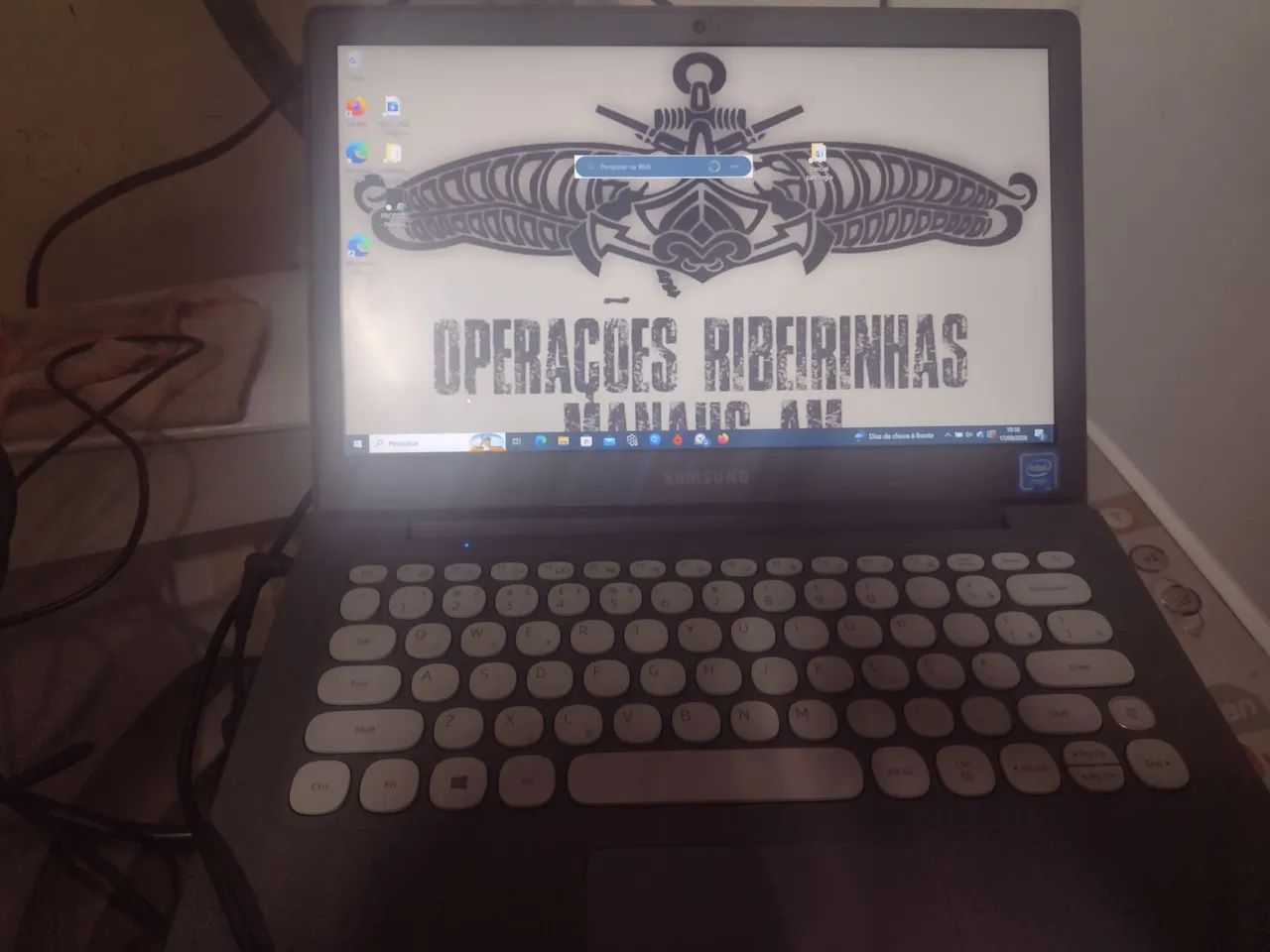 VENDO NOTEBOOK SAMSUNG FLASH F30