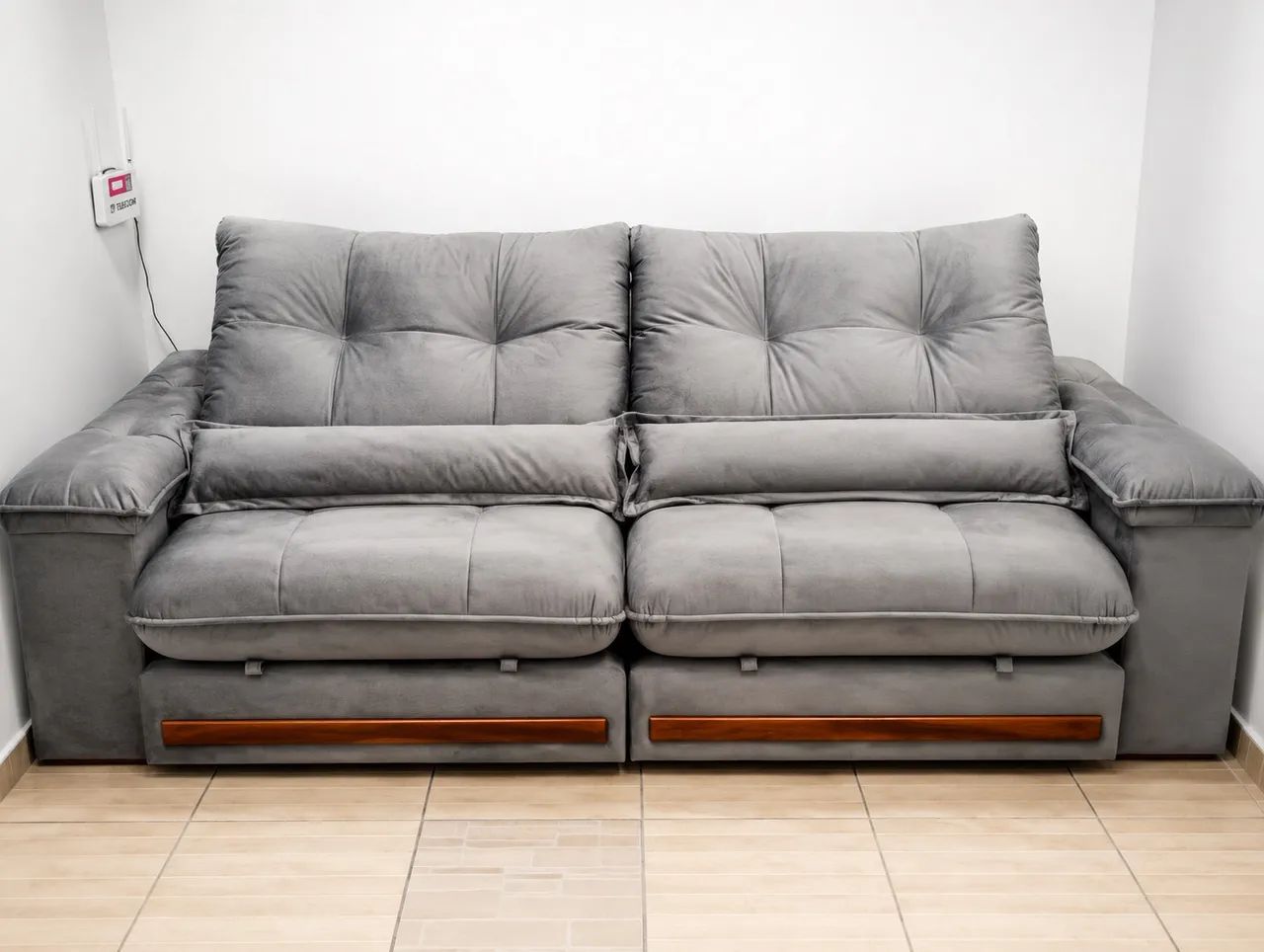 Sofá Retrátil Super Pillow NOVO