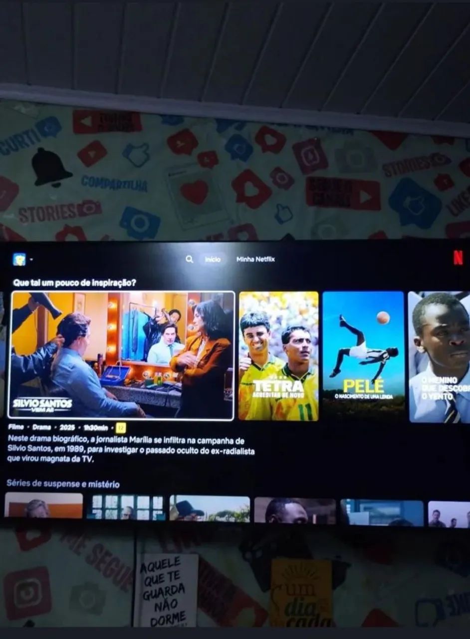 Vendo smart tv Samsung 43 polegadas. 
