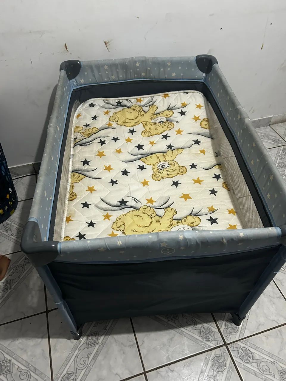 Berço, chiqueirinho 