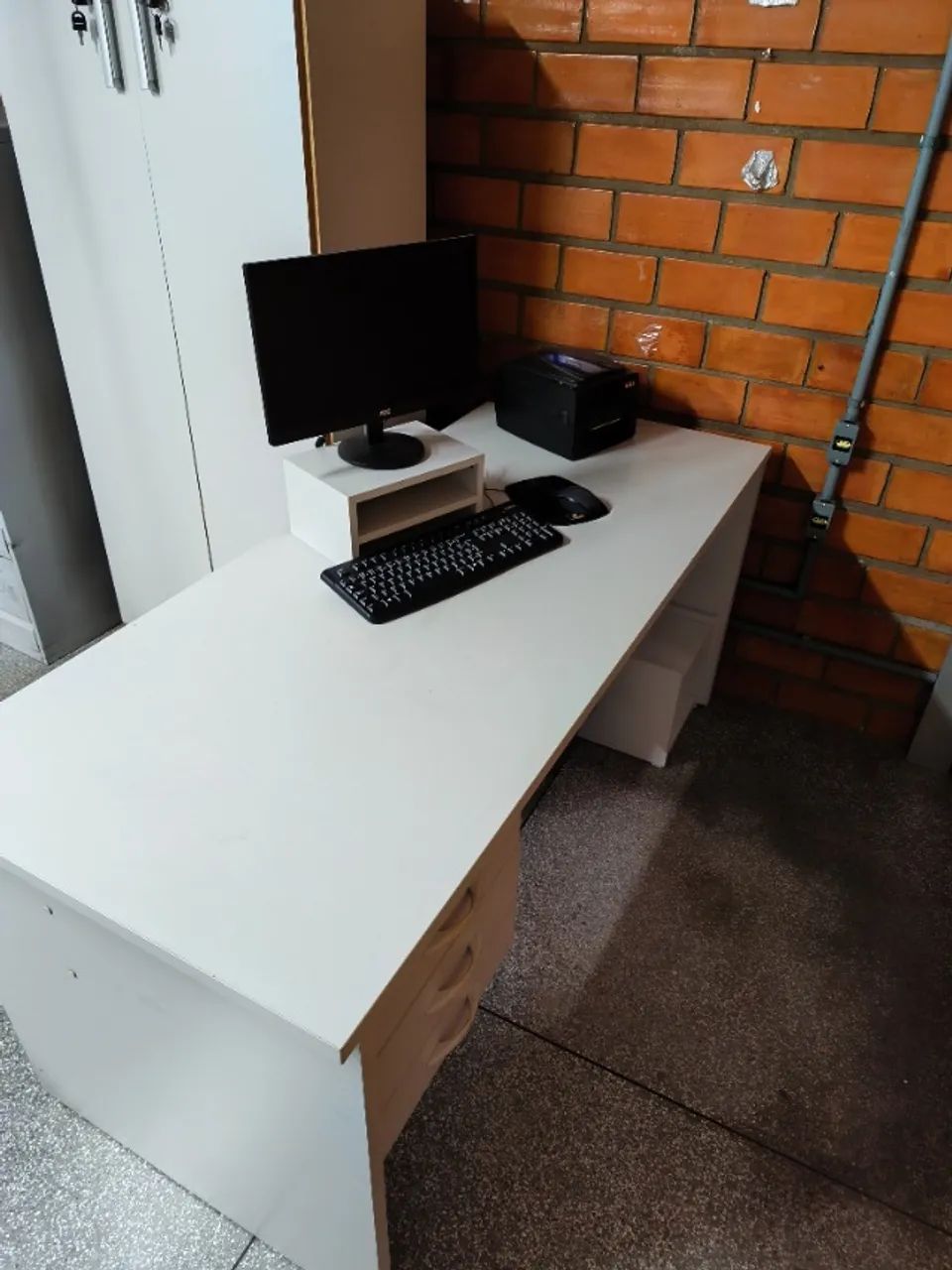 MESA PARA ESCRITÓRIO