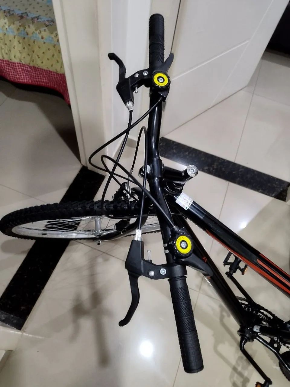 Bicicleta Hugel nova aro 26 - Foto 2