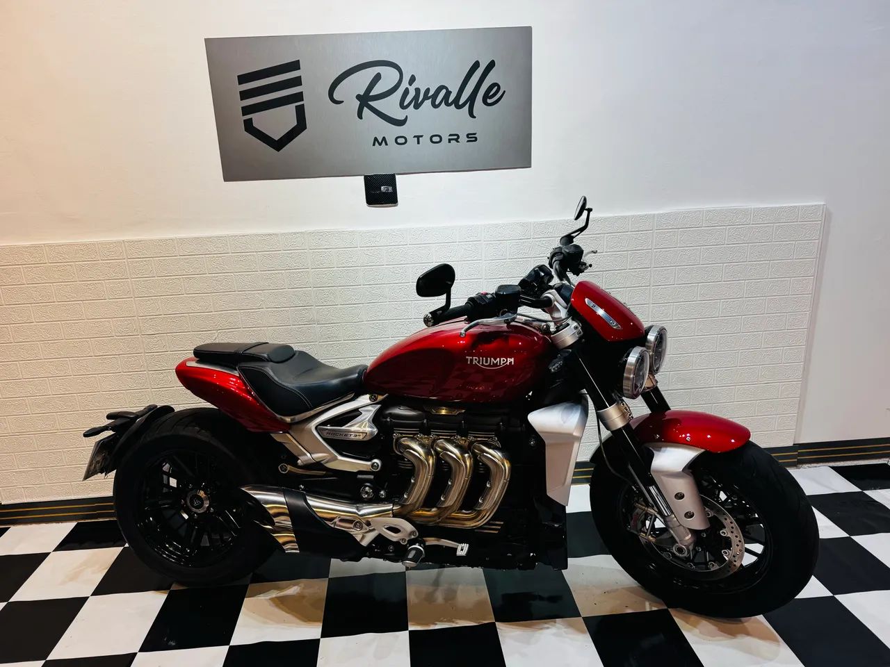 TRIUMPH ROCKET lll - Foto 3