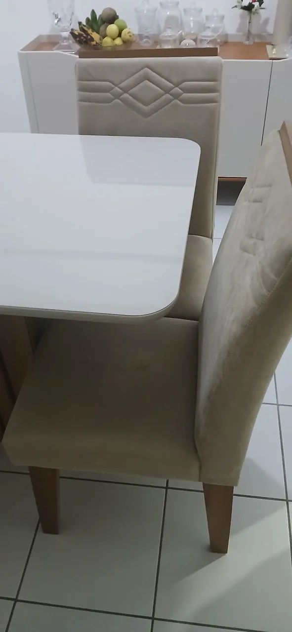 Mesa com 4 cadeiras - Foto 2