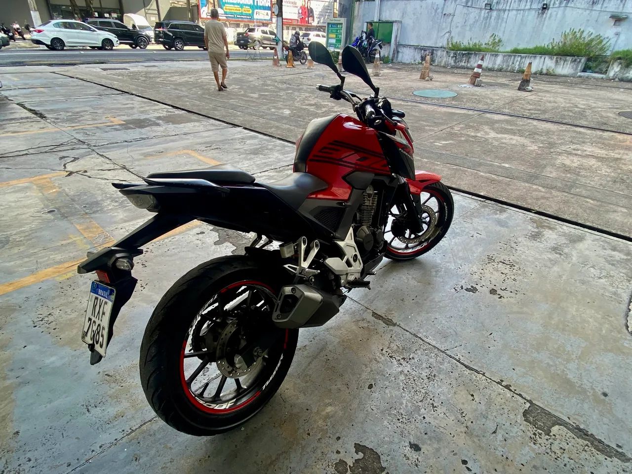 Cb 300f 2023 - Foto 4