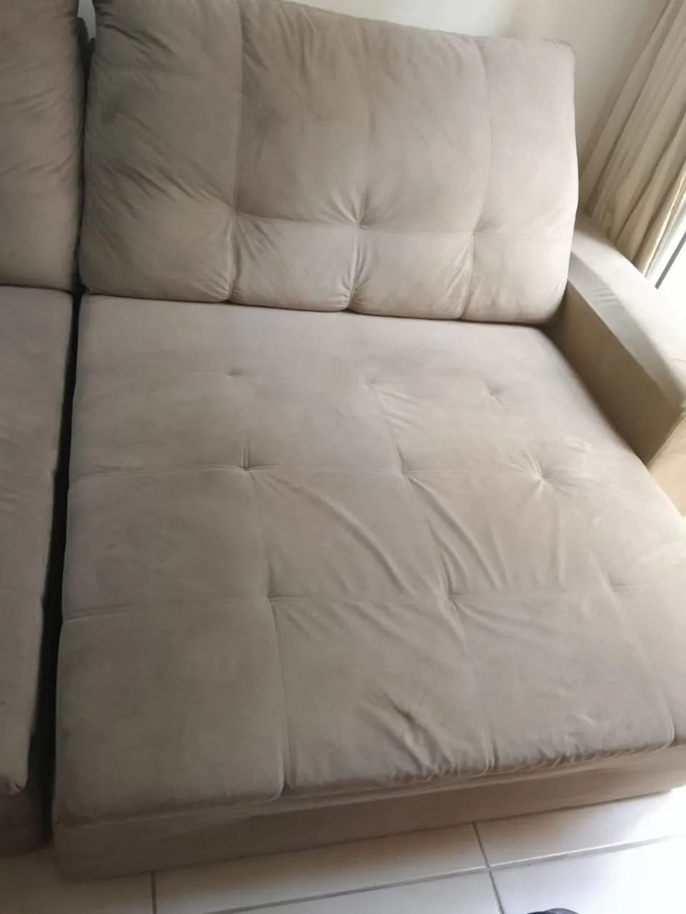 Giant sofa. Seats 664994170144002124
