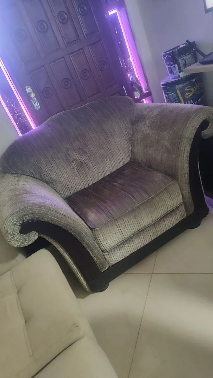 Vendo par de poltrona super confortável.