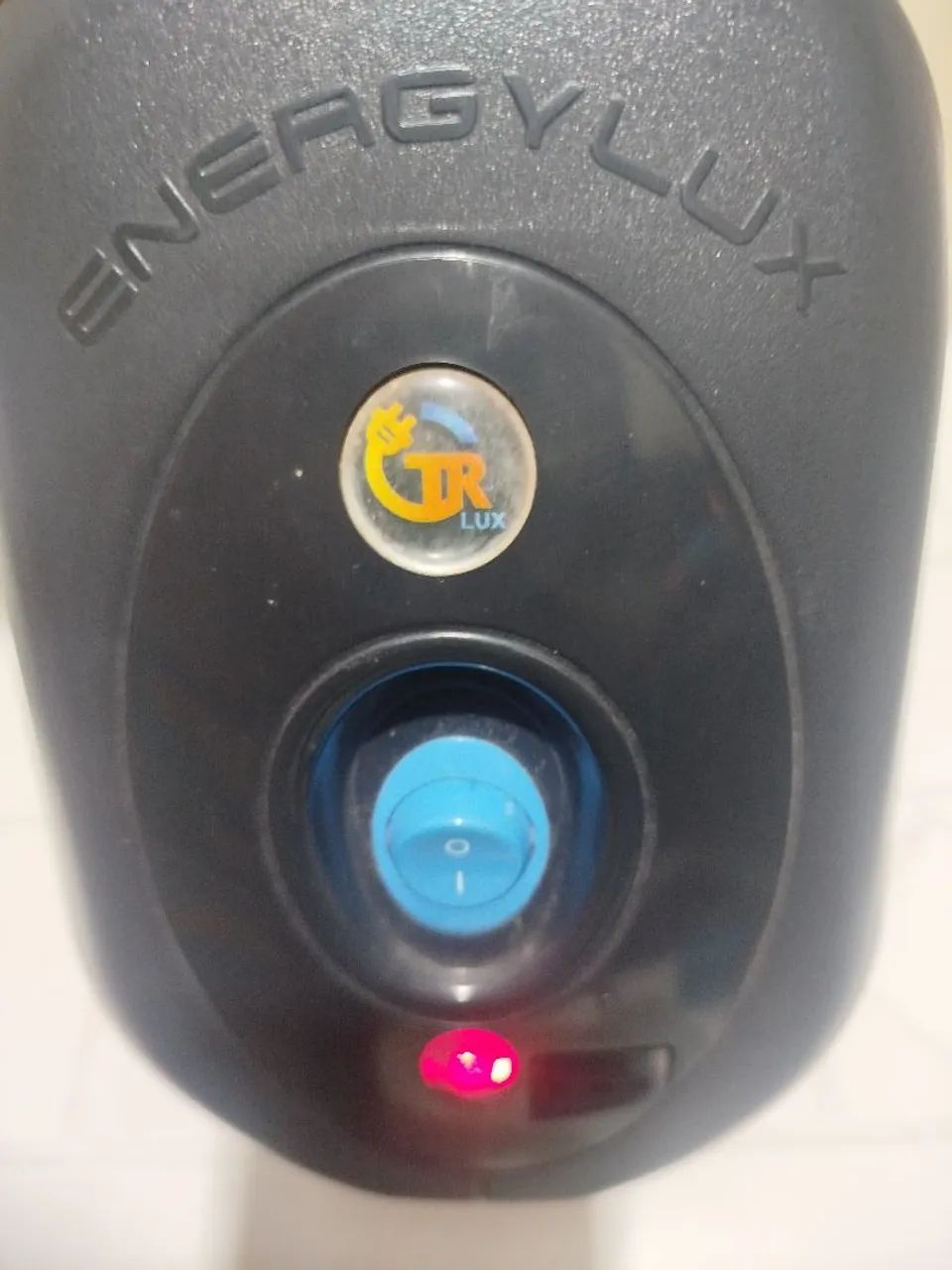 Nobrebrek, protetor de rede para computador e eletros 