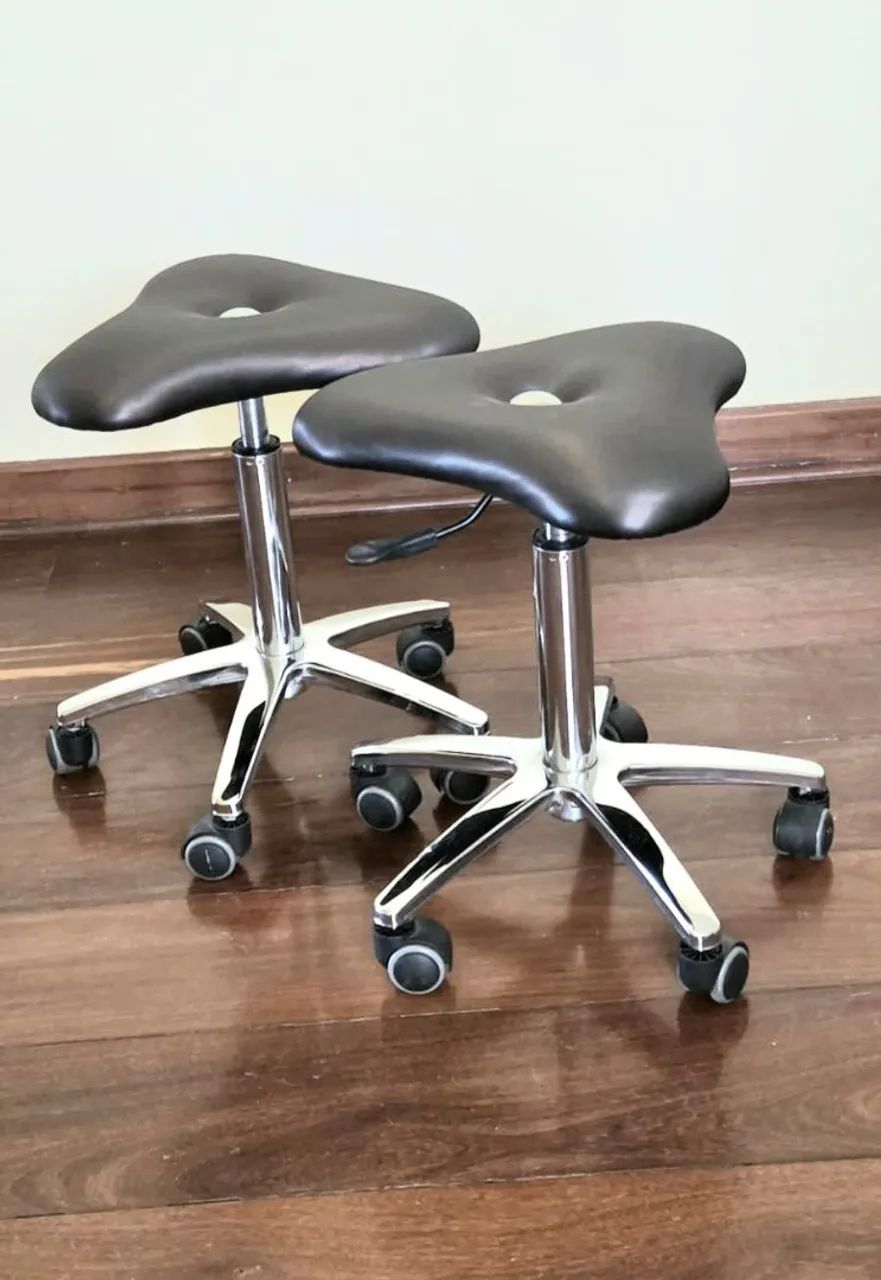 Mocho Sela Ergonômico Giratório Profissional - Excelente Estado - Foto 4