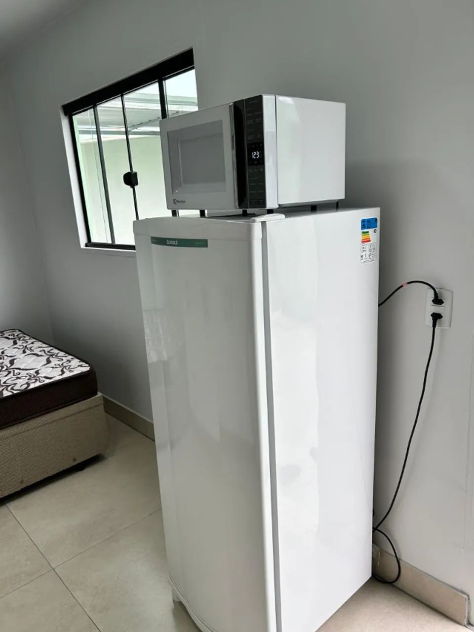 Kitnet mobiliado para até 2 pessoas no centro - Foto 5