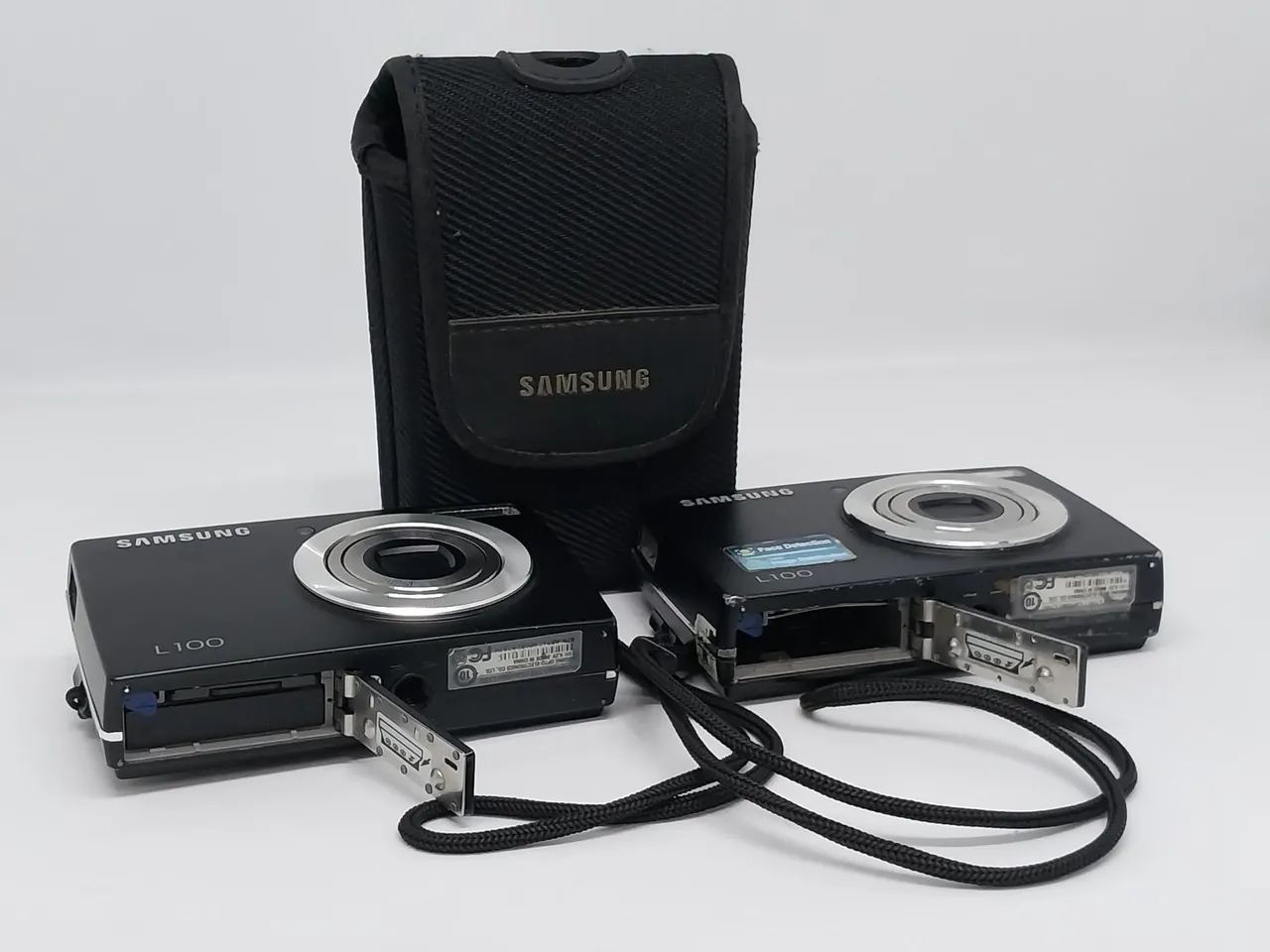 2 Câmeras digitais Samsung L100 funcionando mas com defeito com bateria- cartão-capa - Foto 5