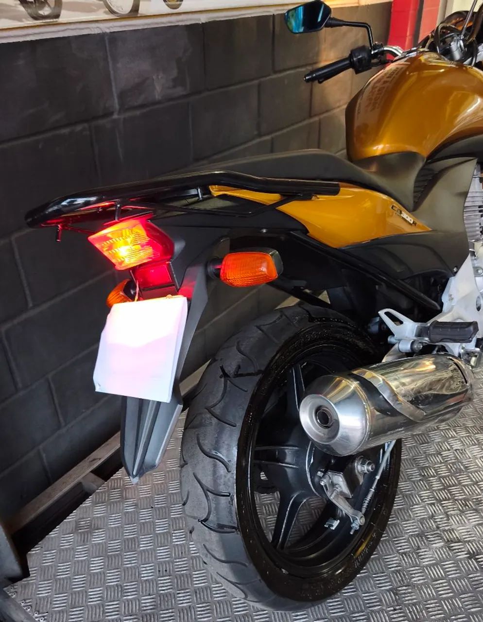 CB 300 Extra - Foto 5