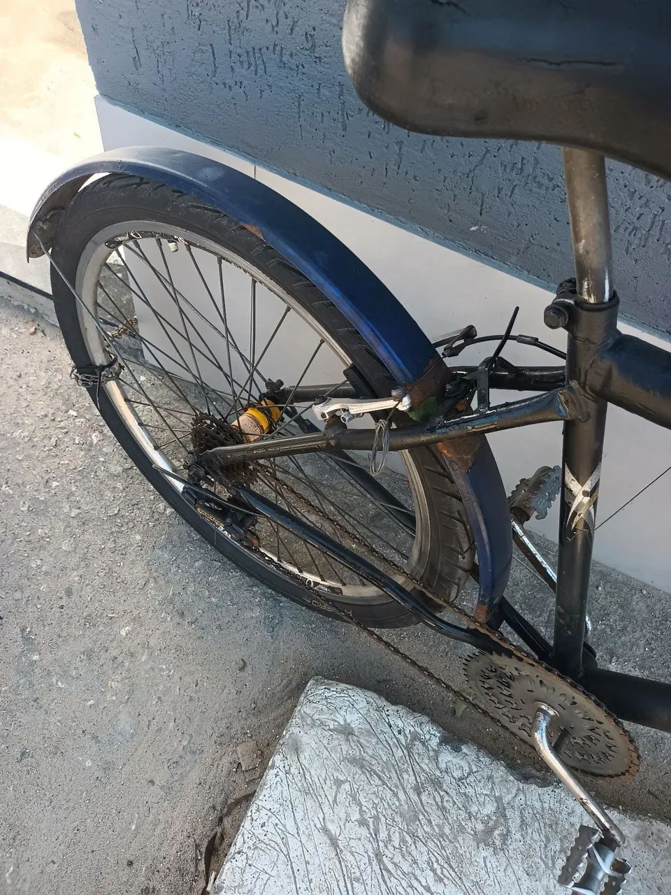 Bicicleta semi nova quadro reto  - Foto 3