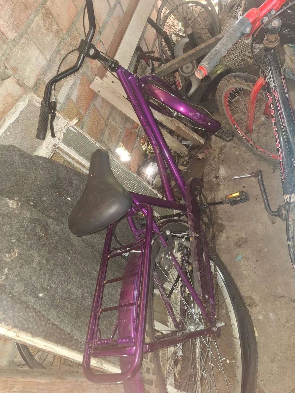 Vende-se bicicleta 