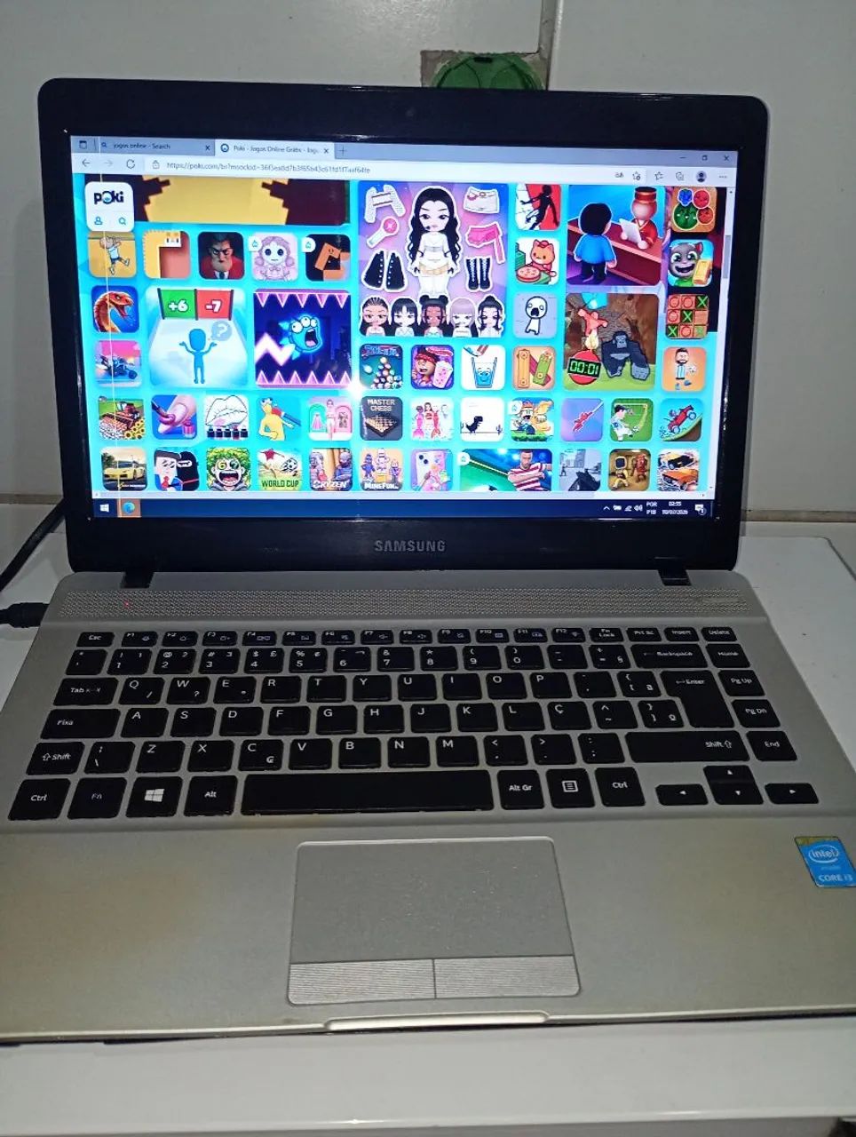 Notebook i3 barato