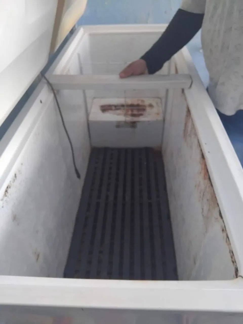 Freezer com avaria mas funcionando perfeitamente  - Foto 3
