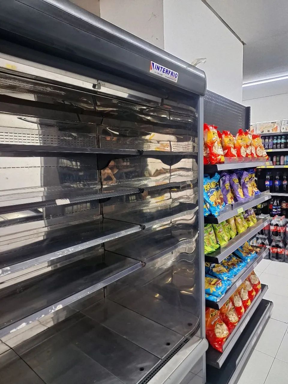 Expositor Refrigerado Aberto Interfrio 3m 220V - Motor Acoplado (Plug & Play) - Foto 3