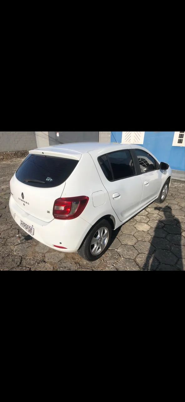 Renault Sandero 2015