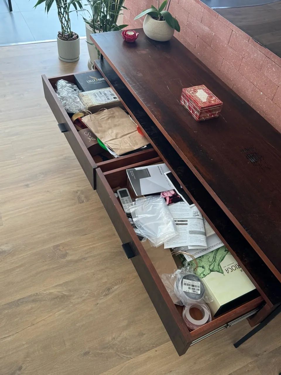 Rack para sala em Madeira, ótimo estado  - Foto 4