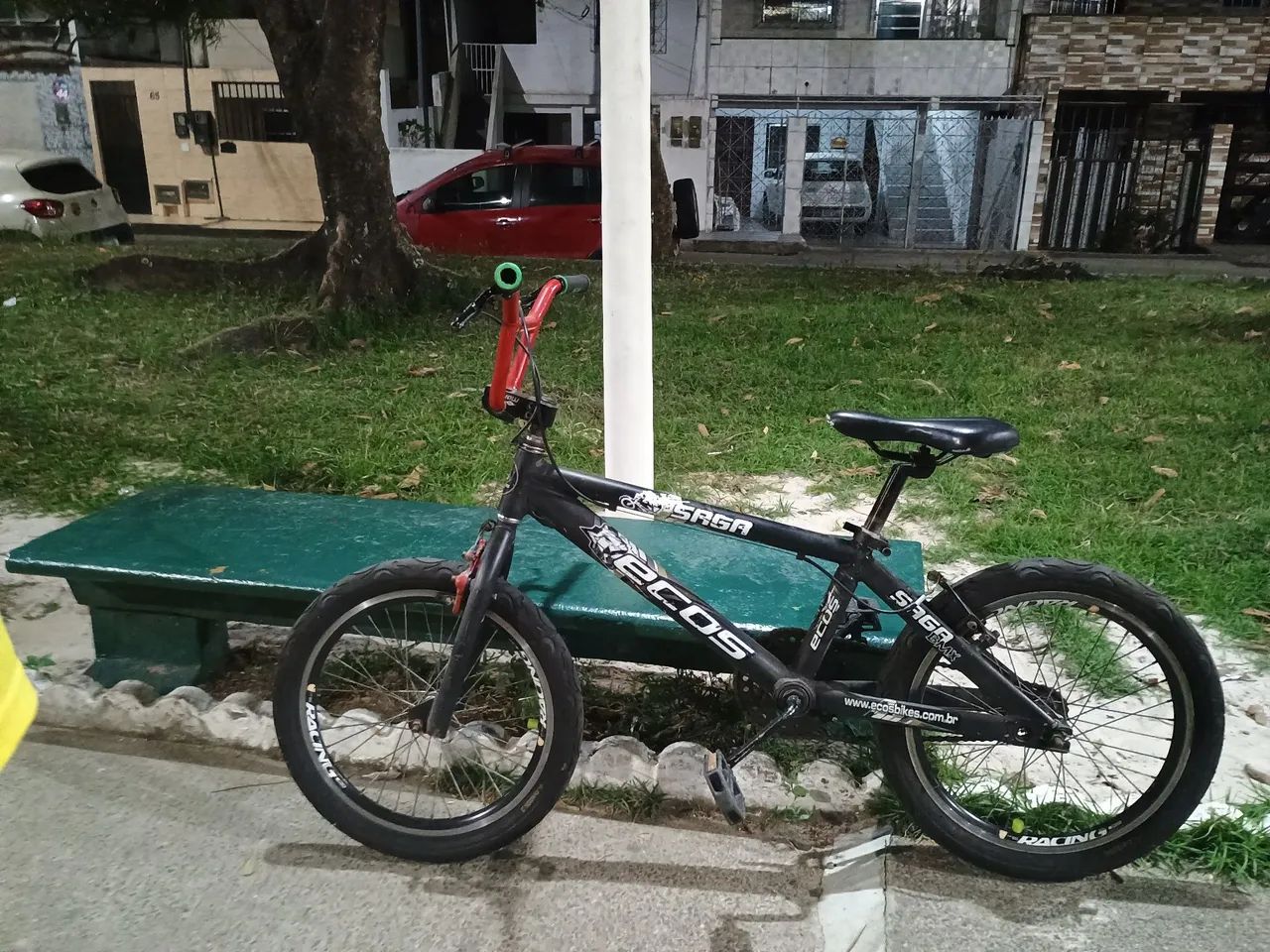 Vendo uma bicicleta BMX aro 20  - Foto 5