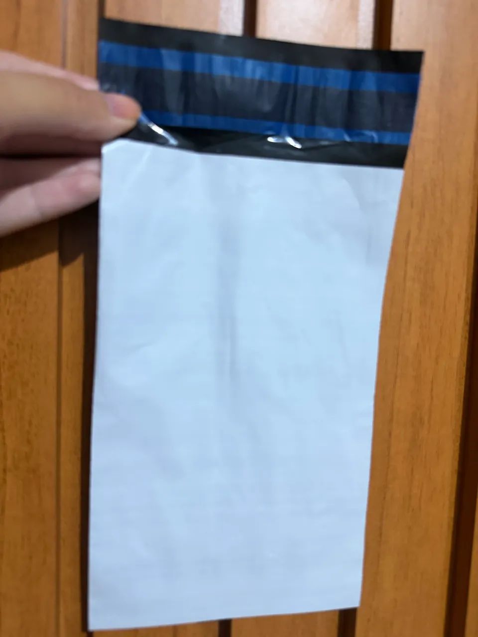 50 envelopes plástico com lacre 12x18 - Foto 3