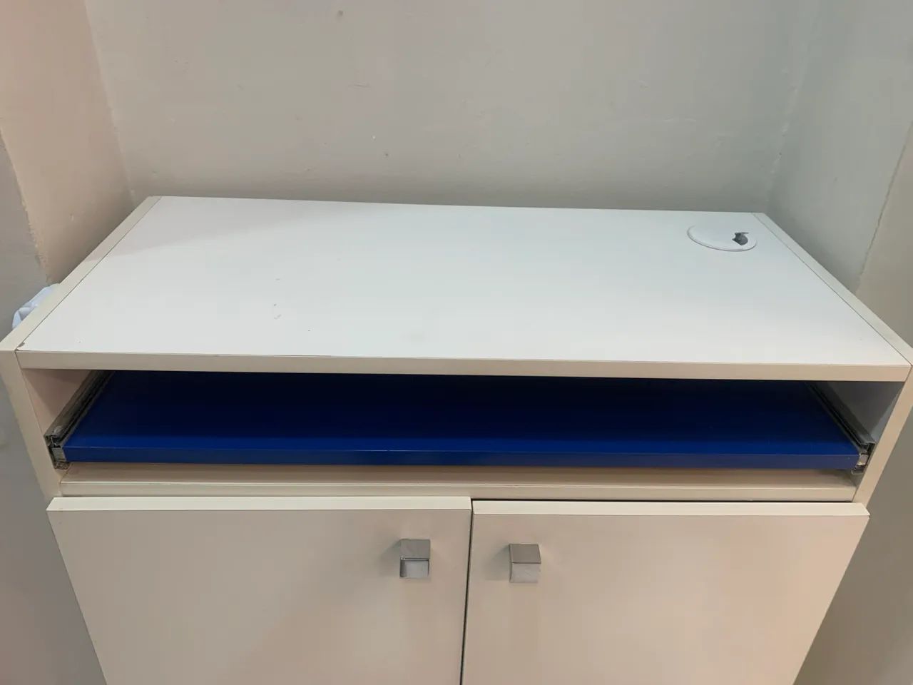 BALCÃO MDF COMPUTADOR - Foto 2