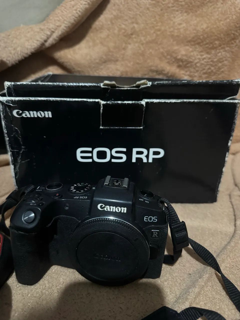 Camera canon RP