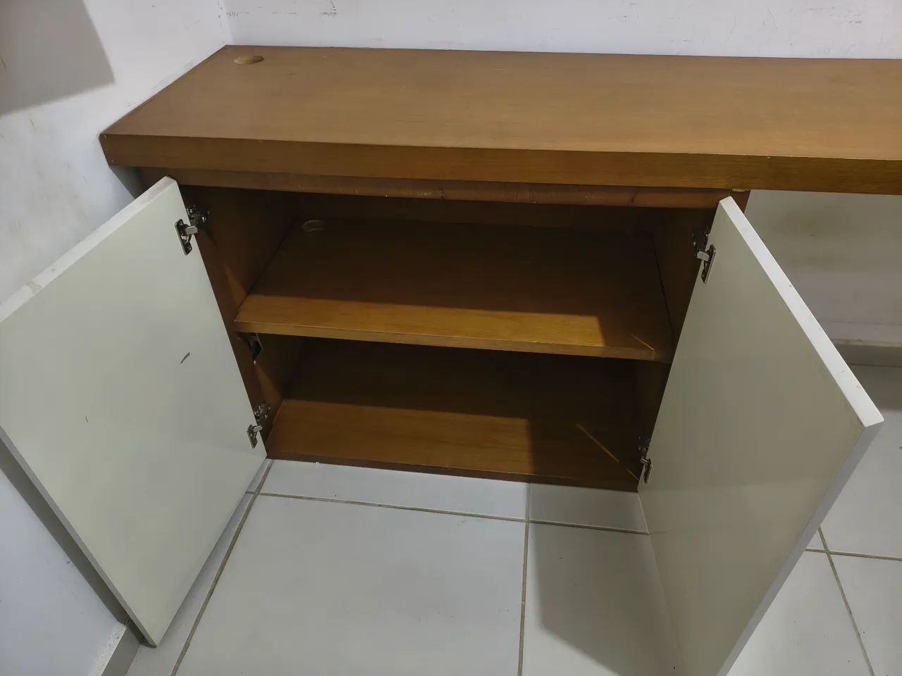 Escrivaninha moderna - Foto 2