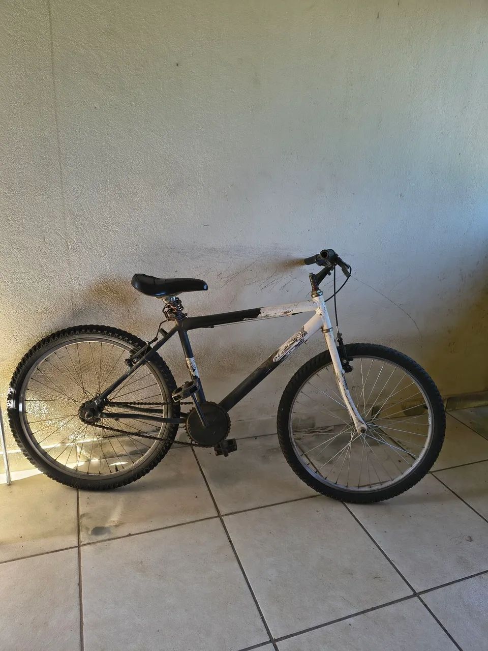 Bicicleta Aro 24 bem conservada 