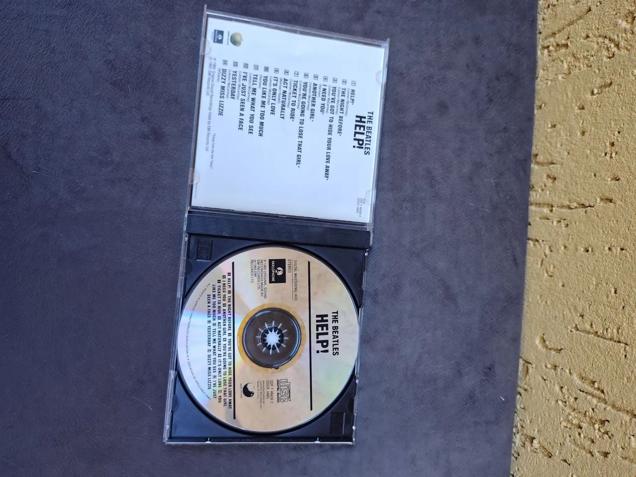 CD The Beatles - Help! (Edição Importada EUA / Capitol / Parlophone) - Foto 2