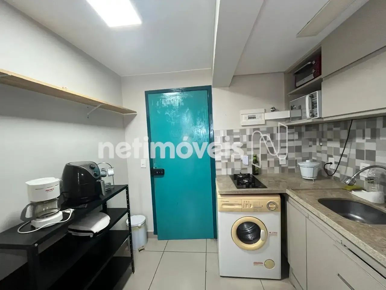 Oportunidade kitnet mobiliada com 35,75 m²; localizada na SCLN 409