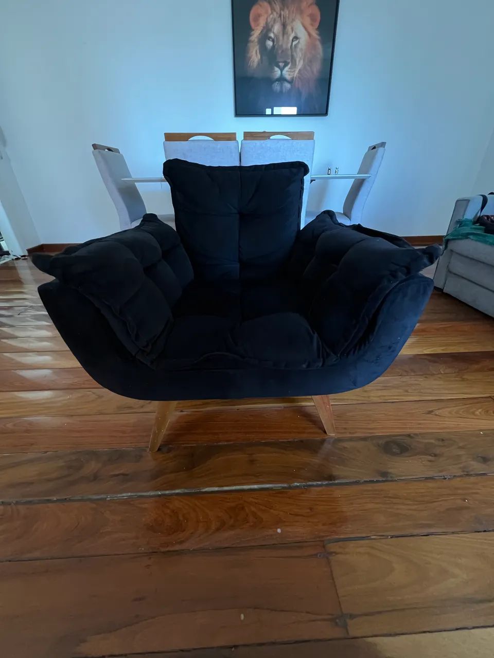 Poltronas Butterfly Pretas com Base Madeira - Jogo de 2 para salão de beleza e manicure - Foto 5