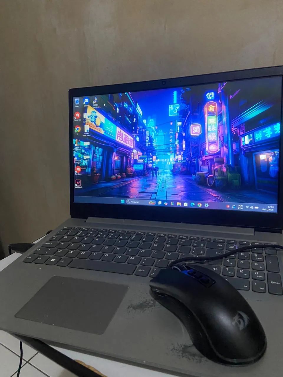 Notebook Lenovo  Ryzen 5 - Foto 2