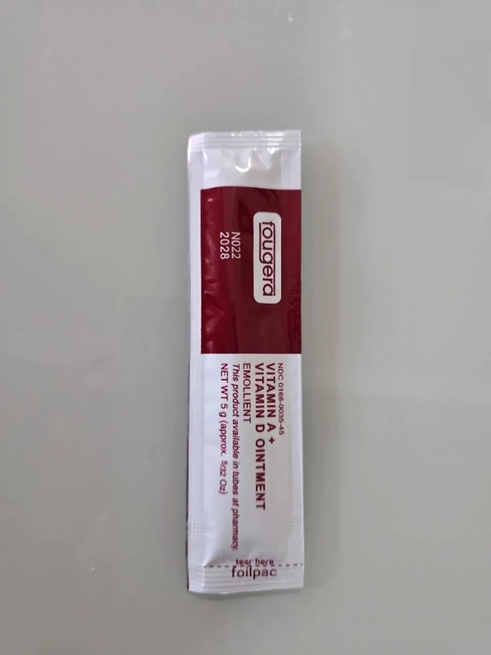 Kit 40 Pomadas Fougera Sachês Vitamina A+D para Tattoo E Micro - Foto 2