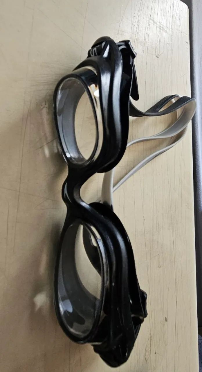 Óculos de natação Speedo tornado - Foto 2