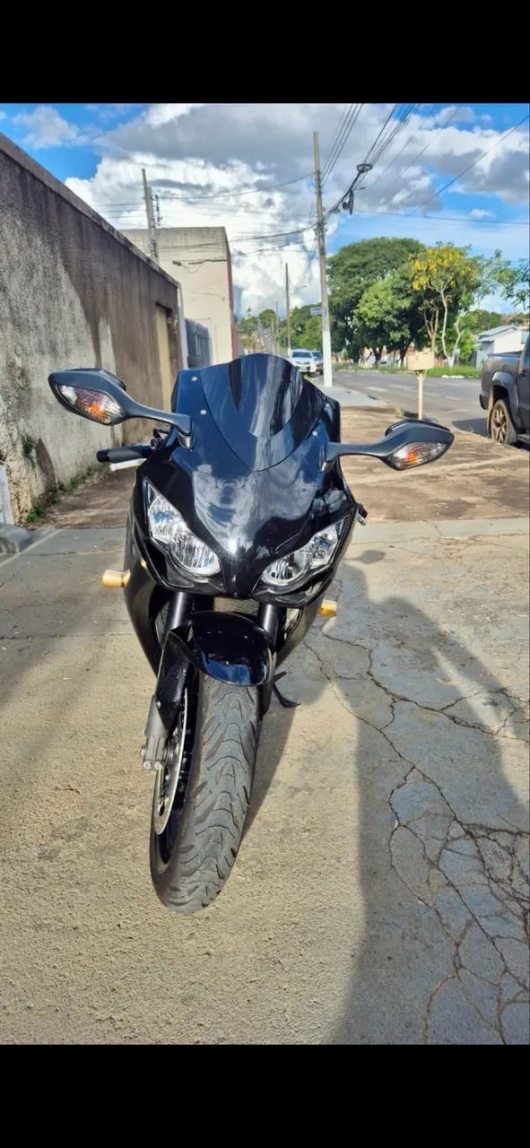 Vendo CBR 1000RR  - Foto 3