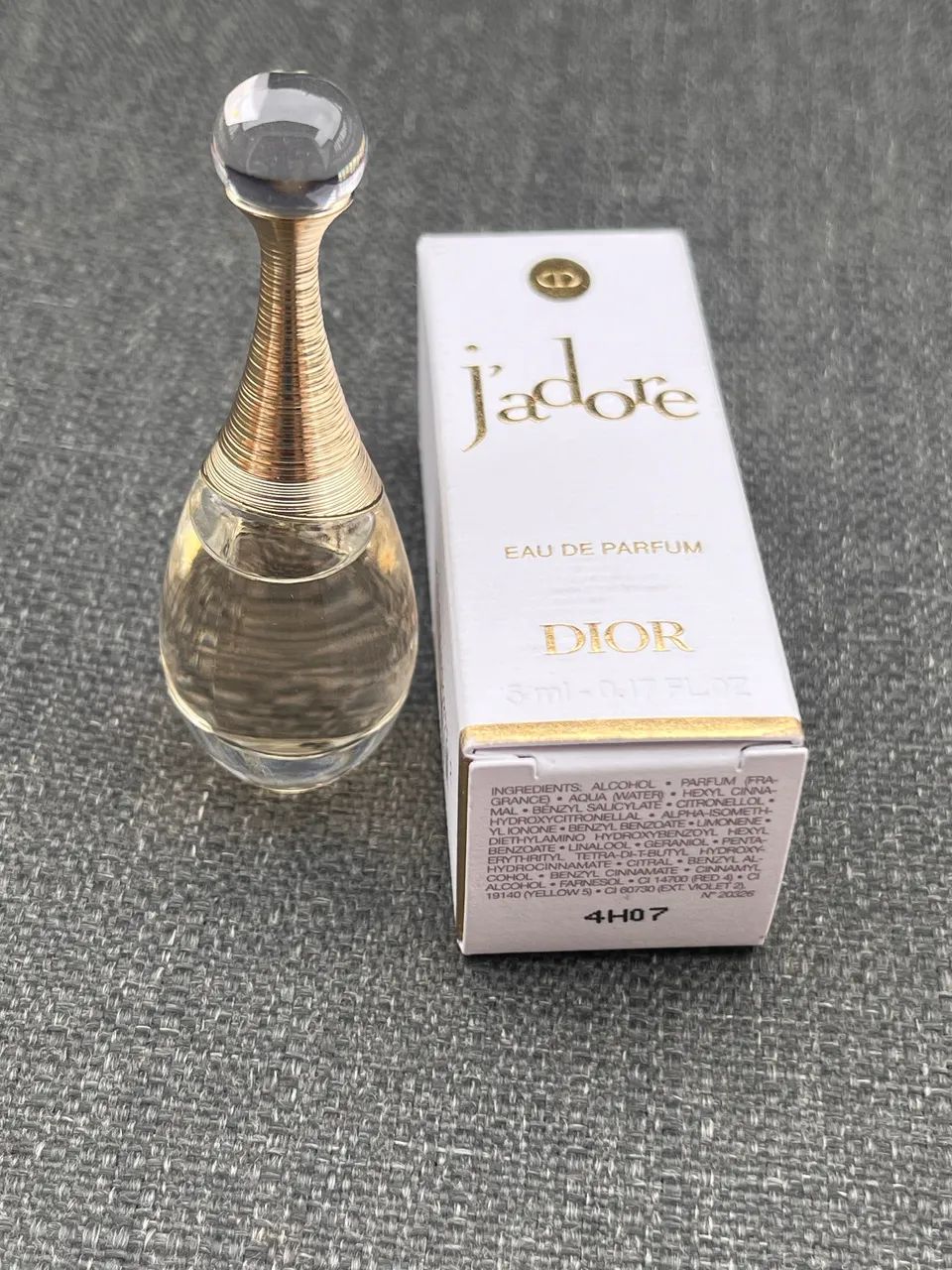 mini perfume dior j'adore eua de parfum 5ml - Foto 4