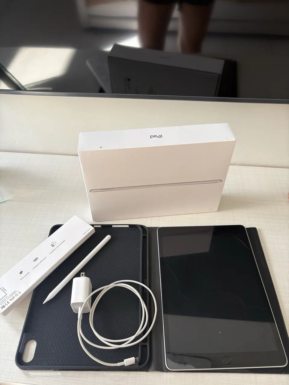 Vendo IPad geração 9 + acessórios 