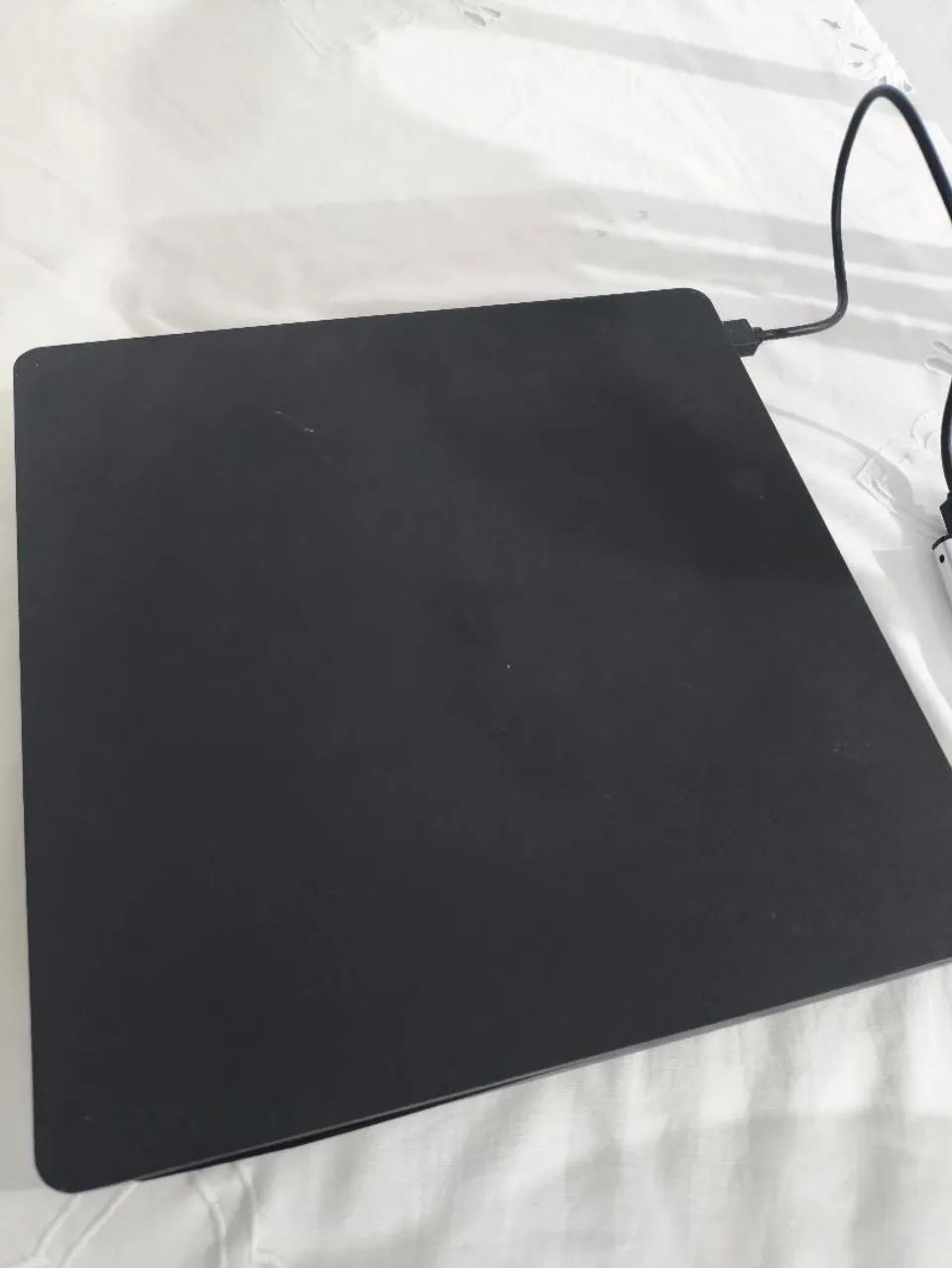 Ps4 slim novo
