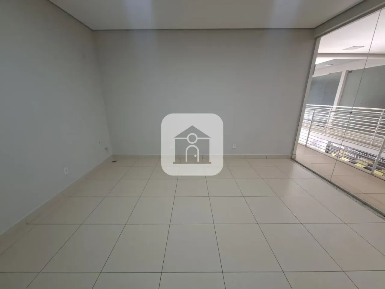 Sala comercial para locação bairro Presidente Roosevelt - Foto 4
