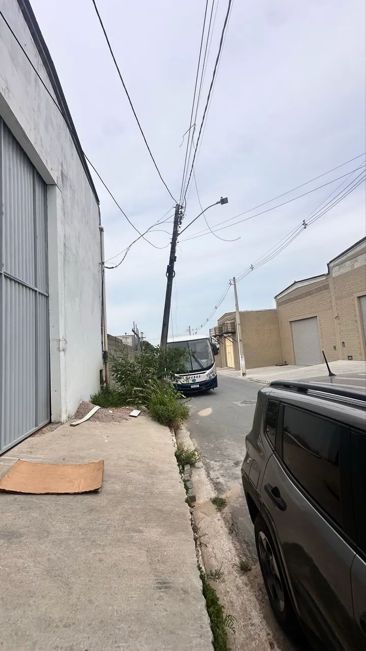Alugo galpão novo próx da via expressa 10x30  - Foto 2