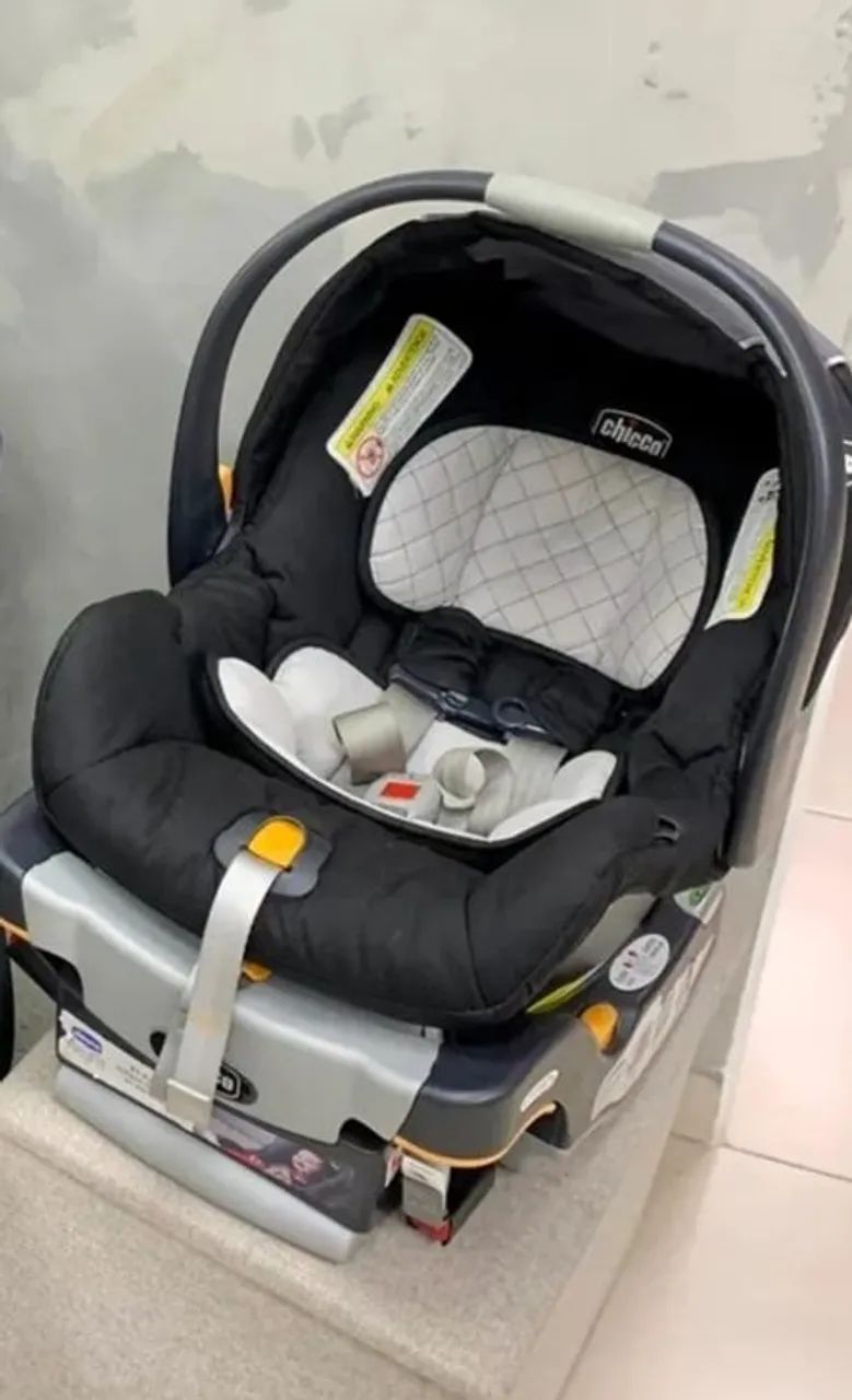 Carrinho de bebê + Bebê conforto Chicco (Modelo Viaro) - Foto 5
