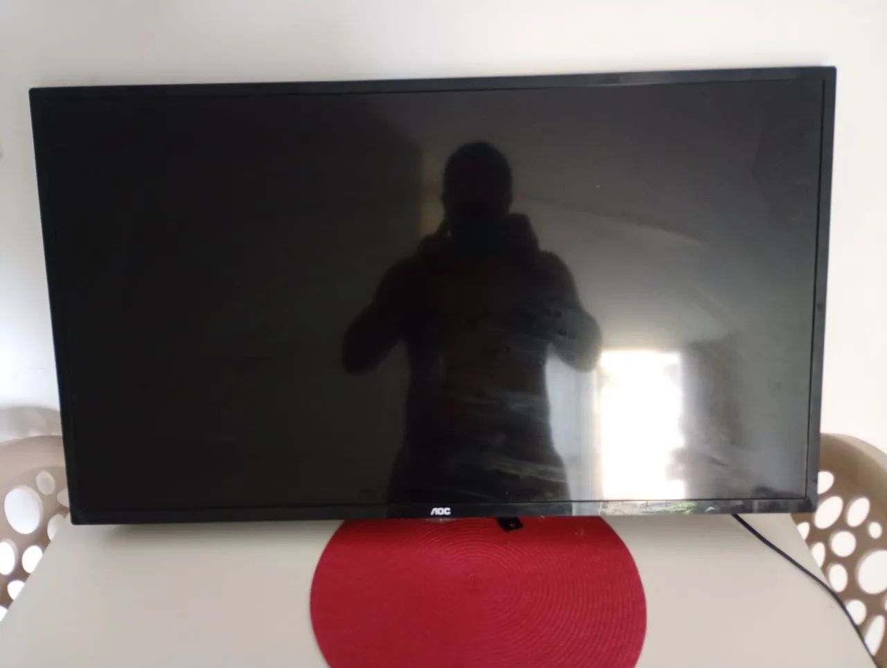SMART TV AOC 39 POL TELA C/DEFEITO