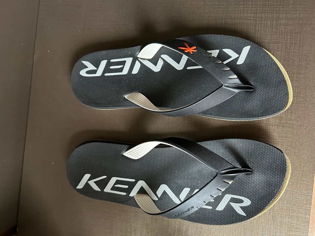 Chinelo kenner 